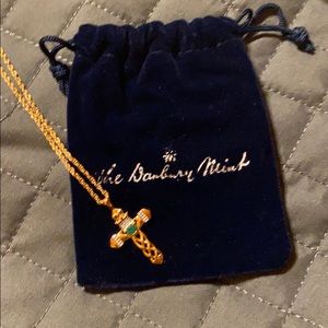 Beautiful gold necklace from the Danbury Mint